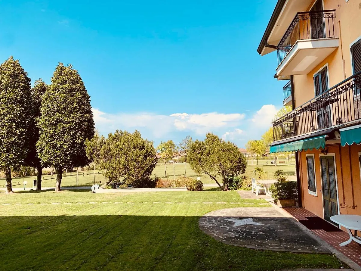 Marilyn Arpa Apartment Sirmione 0*,